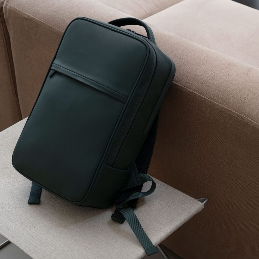 キャリーバッグ Amway Airport Advantage™ Rolling Camera Bags for All Airline Carry-on